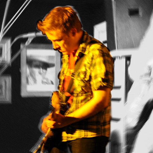 Woody_Notts's profile picture. Guitarist (@last_arrow), photographer, amongst many other things