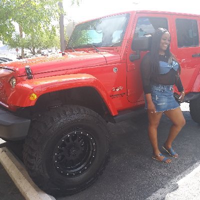 Lips_Unique's profile picture. Life is what you make it