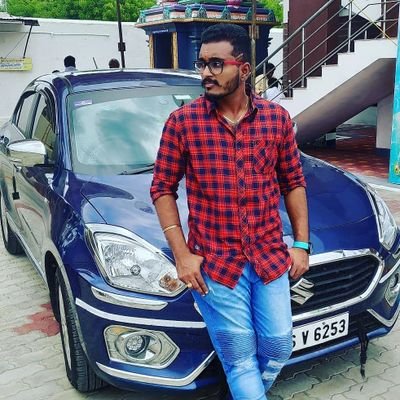 #Love to play cricket and carom😍😍.#Cat lover🐱#Love to make friends👬👫👬.#Jovial guy#Thalaivar and Thalapathy veriyan #Dosai and Mutton favourite food
