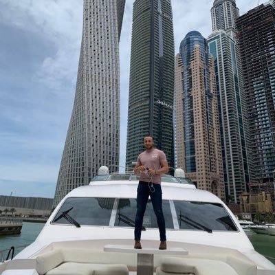 Yacht rental Dubai