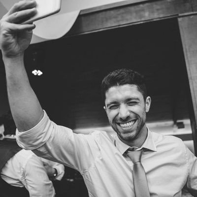 DTLuisSaraiva's profile picture. #DentalTechnician #KOLamanngirrbach #DentalPhotografy #Surf #creationnywilligeller#Karate #InternationalSpeaker Work hard, live hard , always with a 🍺