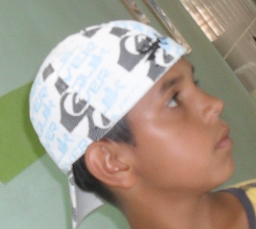 Amo futebol , minha familia e acima de tudo amo muito o meu DEUS ... jogo futebol ! todos os dias treino , jogo etc...