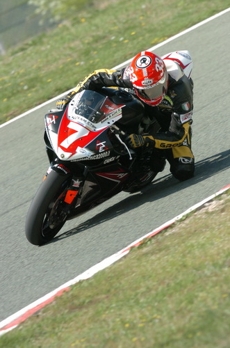 TeamCtbk's profile picture. when i'm riding i'm livin', all the rest is just waitin'