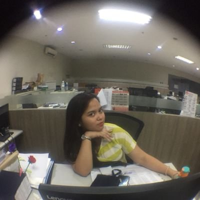 ssarahbatalla's profile picture. ✖