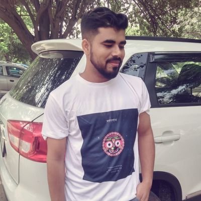 passionate software engineer,
Blogger,
Sports,
fitness enthusiasts,
patriotic,
theist,
optimistic