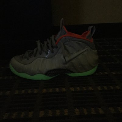 shad0412's profile picture. None of your business