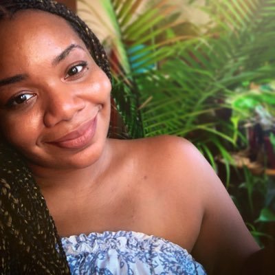 Marketing professional by day. Island ting by night
