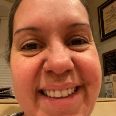 Angela14551902's profile picture. 