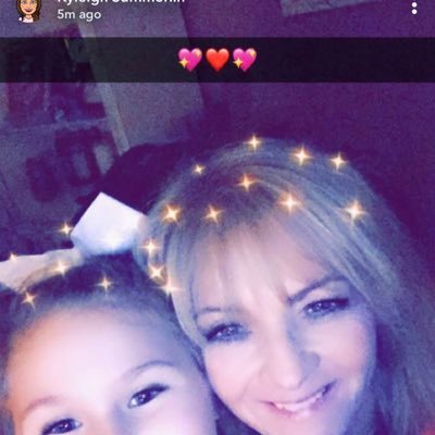 debj091354's profile picture. 