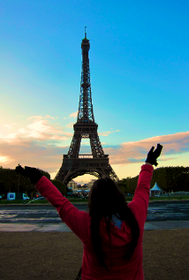 BonVoyageLauren's profile picture. Just your average millennial who enjoys traveling and lots of ice in drinks. #RenaissanceWoman