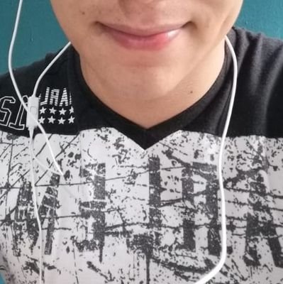 Alejand45973766's profile picture. 