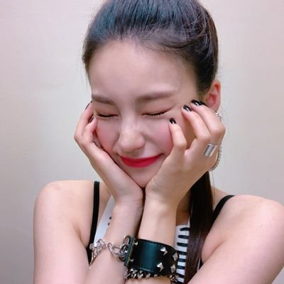 chacha23896008's profile picture. isfp istp