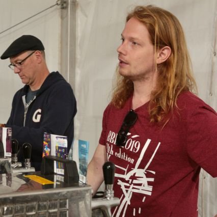 RoodMormel's profile picture. Love drawing | Avid Gamer | Beer lover extraordinaire | Loving Rock/Metal Music