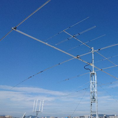 GCT95409608's profile picture. アマチュア無線とゴルフ、ドローンが趣味です。無線はR1年４月に一アマをとり、その後久しぶりにHF(7・14・21 )等開局し、1kw免許取得。SSBメインです。また、これから一アマを目指される方、下記ブログをご覧下さい。
https://t.co/OvaBi5MZ4G