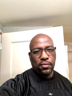 eroc706's profile picture. down to earth Gemini