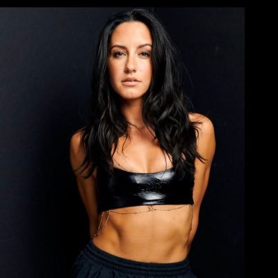 Rumble Boxing | Career Changer | wife to @andrewgstern | mama to be 🤰🏻