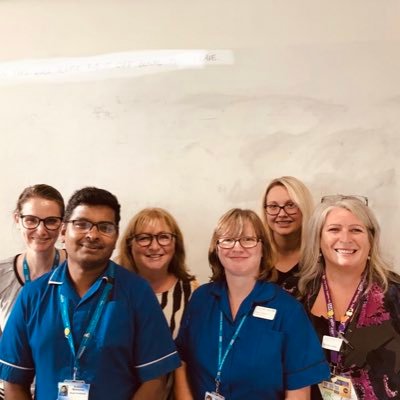 We are a team of nurses who just love bones, ligaments and tendons based at the Leicester Royal Infirmary. All opinions our own.
