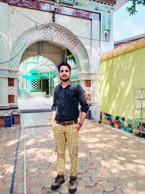 Saddam_R_Khan's profile picture. lecturer