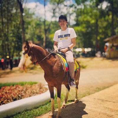 TBolipata's profile picture. Hakuna Matata