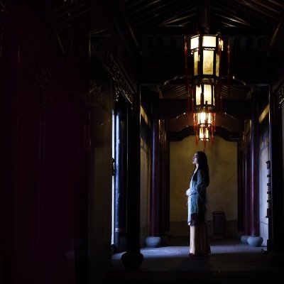 azimong's profile picture. Writer, Apple iBooks Publisher