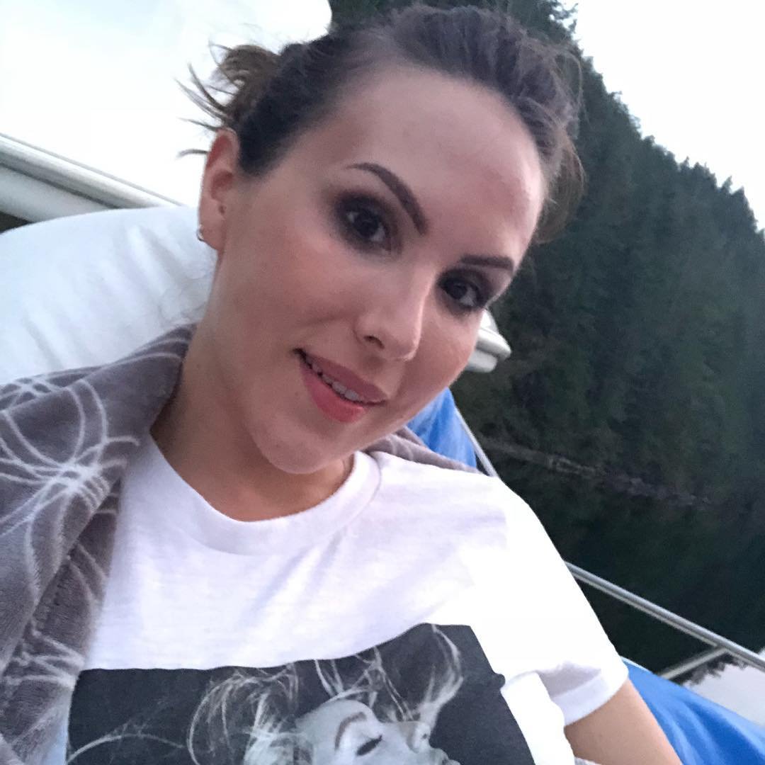 KendraBella2's profile picture. Simple Young Lady With A Cold Heart -