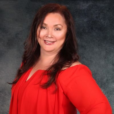 HeyRealtorDez's profile picture. Native Angeleno and no stranger to the San Fernando and Santa Clarita Valleys.
Licensed Realtor® Est. 2000
Call 818.554.4823
