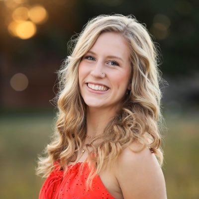 oliviawaufle's profile picture. CSC 🏀 Corinthians 14:16
