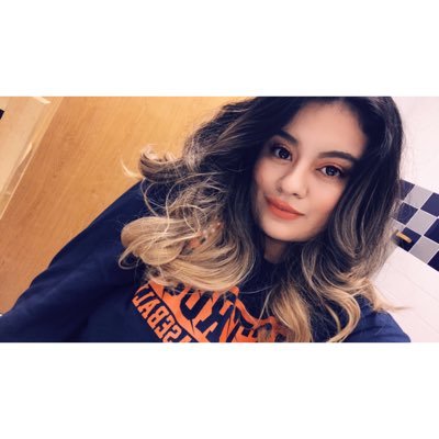 _lorenstefany's profile picture. Just another girl | Snapchat: lorenstefany10 |