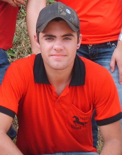 Quem acredita sempre alcança.