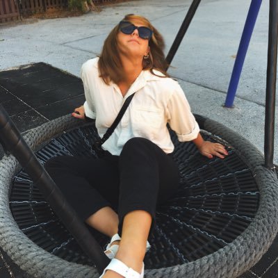 liizanilsson's profile picture. skulle inte ens kalla mig snäll