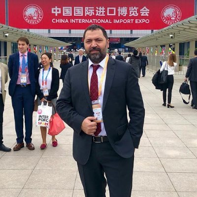 KimYoun55582172's profile picture. A smooth sea does not make a skillful sailor. I love being on the sea. I love nature