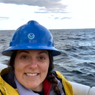 Live by the currents, plan by the tides ⚓⛵ PhD Coastal biogeochemist, 2018 Knauss Alum!