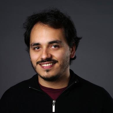 Researcher in techniques for Magnetic Resonance Imaging (MRI), mainly in techniques to infer microstructural properties from diffusion-weighted MRI images.