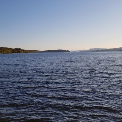 Heureux en Estrie, amoureux de la nature, passionné de culture, principalement de musique de tout genre, depuis toujours !