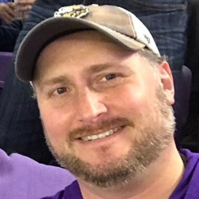 CRE Lending executive based in Chicago (currently looking for a job); Love the Vikings, Twins, Wolves, Blackhawks, Badgers; single dad to 3 great kids