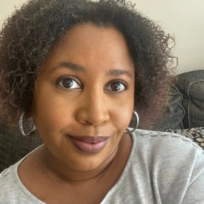 Write code for a living. Multifaceted. Old enough to know better. 💁🏾♀️