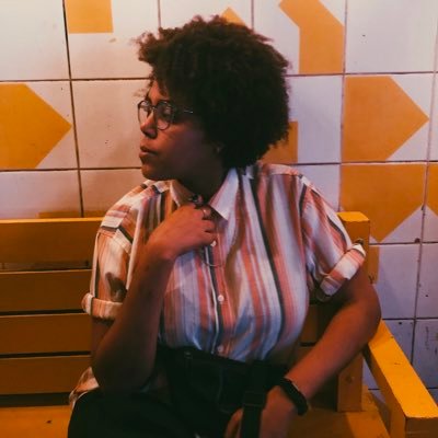 isabelapnt's profile picture. escrevo uns códigos por aí