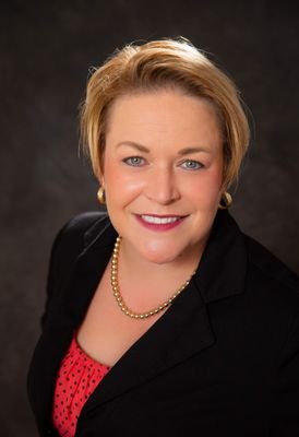 carmenatl1's profile picture. 