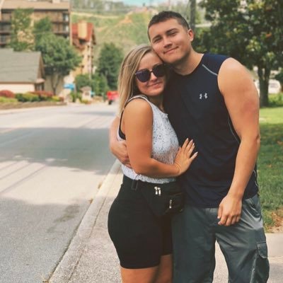 •Sometimes life is about risking everything for a dream no one can see but you• Sc: kmartell10 @jordan_zvirblis ❤️