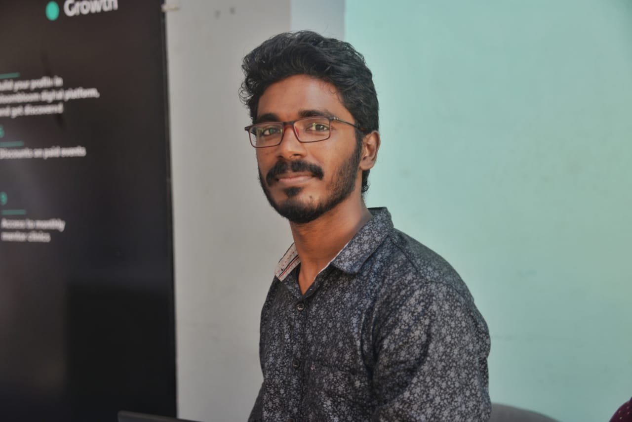 alimahroof3's profile picture. Tech enthusiastic | inventor | Curiosity | Change _maker | Explorer | Science | Spirituality | Philosophy