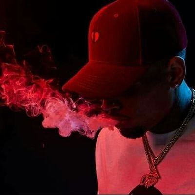 YusufIs45986212's profile picture. Kenyow