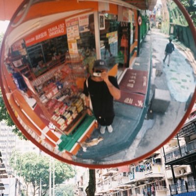 ajambenuden's profile picture. Penjahat Skateboards #YNWA #gengjahat