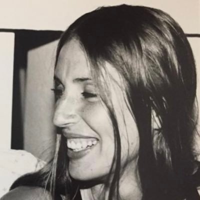Aquatic Animal Welfare Programme leader, Eurogroup for Animals. Animal welfare and sustainability EU advocacy. Surfer and ocean lover.