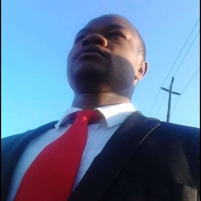 vinniemweu's profile picture. success is doing the extra