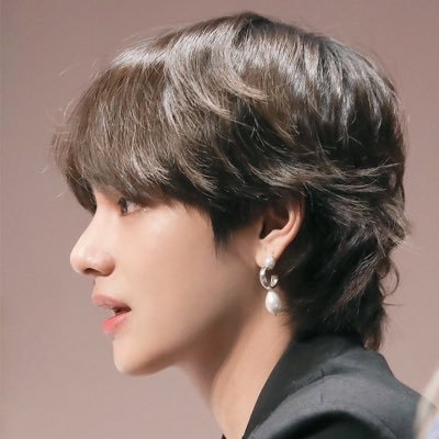 M_E_YYY's profile picture. I really like to look at the stars ✨