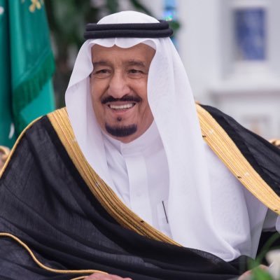 يا عَــرَب👈 #السعودية🇸🇦 لنا -بعد الله- راعي إذا ذهبت ستغزوا الذئاب المراعي.