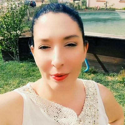 mayahomemade's profile picture. Blogger/influencer #beauty & #lifestyle #blog 
Contact pro : mayahomemade.contact@gmail.com 
Chaine #youtube
https://t.co/1c67ruTcLd…
#blogbeauty