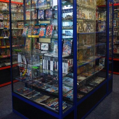 Retrogaming shop (Famicom, NES, SNES, SFC, Neo Geo, Arcade, MVS, Megadrive, Saturn, Dreamcast, PC Engine, Game Boy)

We love to play and share this passion