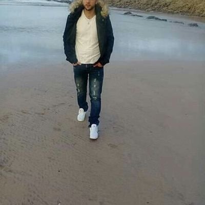 Afala36149767's profile picture. مغرد