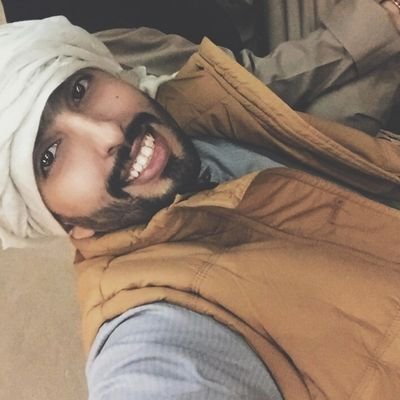 لست أنسان بلا أخطاء لكني لست ممن يخدع الاحبه ، ويخون الاصدقاء .!